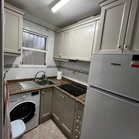 Apartment Casanovas- Air Conditioning